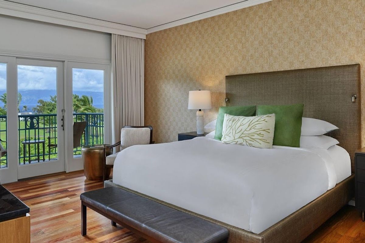 The Ritz-Carlton Maui, Kapalua hotel exterior in Taiwan